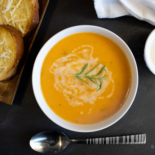 Easy Butternut Squash Soup: Healthy + Vegan