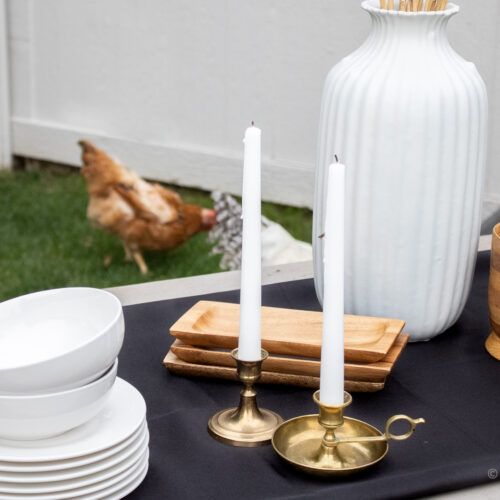 9 Affordable Friendsgiving Decor Ideas That Will Impress Your Guests