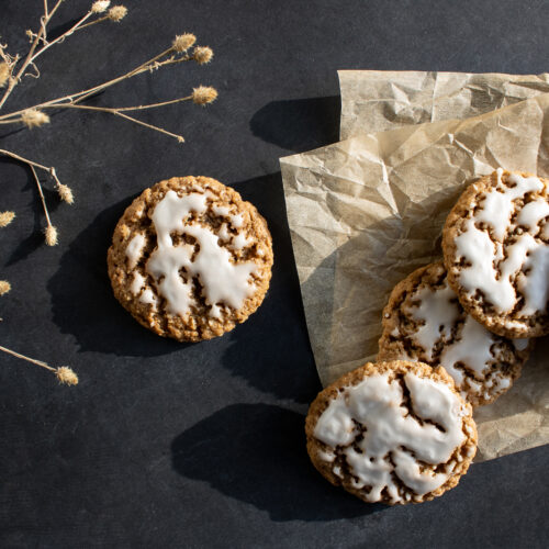 Old Fashioned Iced Oatmeal Cookies – Vegan