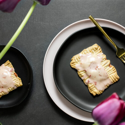 Strawberry Pop Tarts at Home – A Vegan Delight