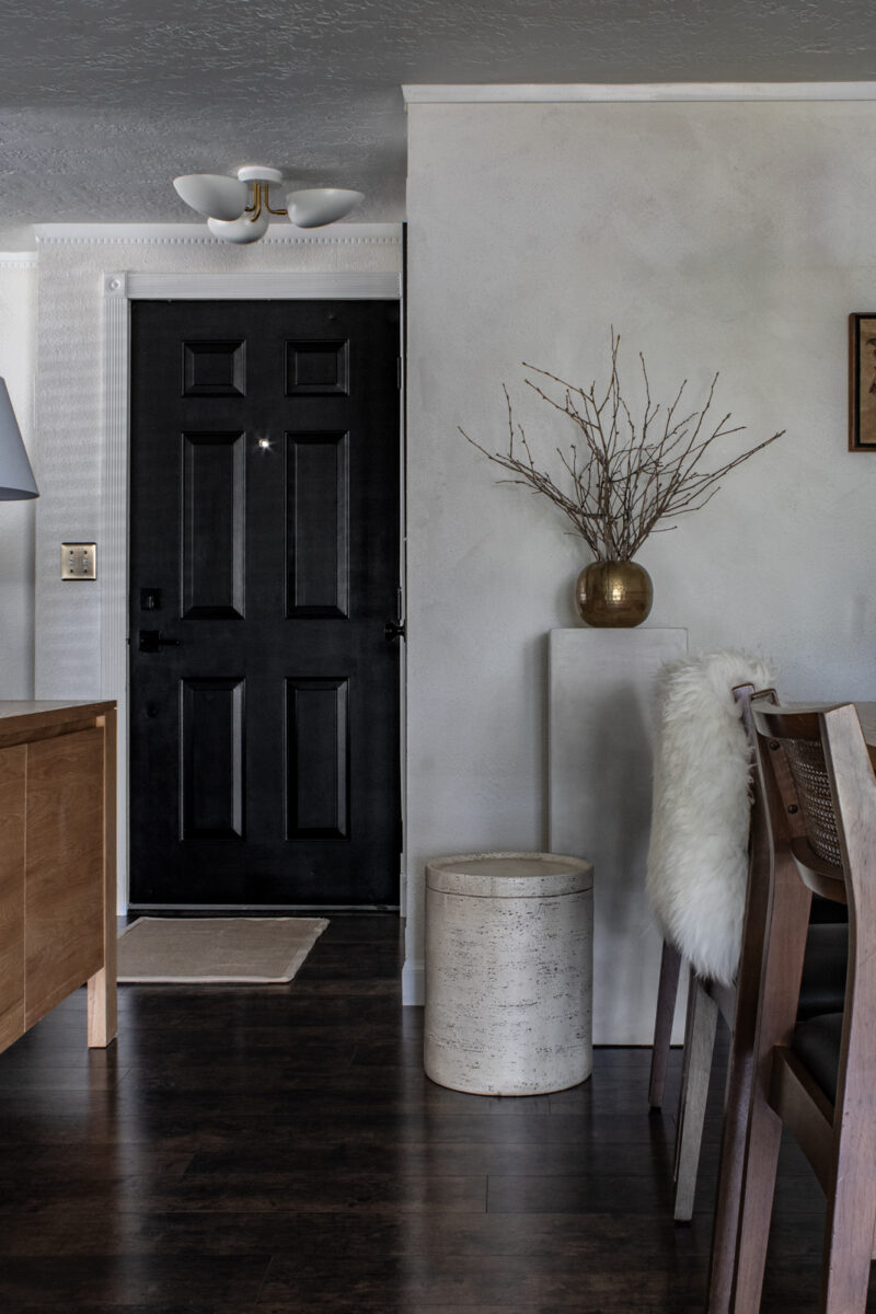 37 Best Drum Side Tables and End Tables That Look Attractive - Casa Refined